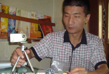 成都婚外情调查取证公司：男人撩妹如此多娇，这7种微妙暗示你确定不知道？